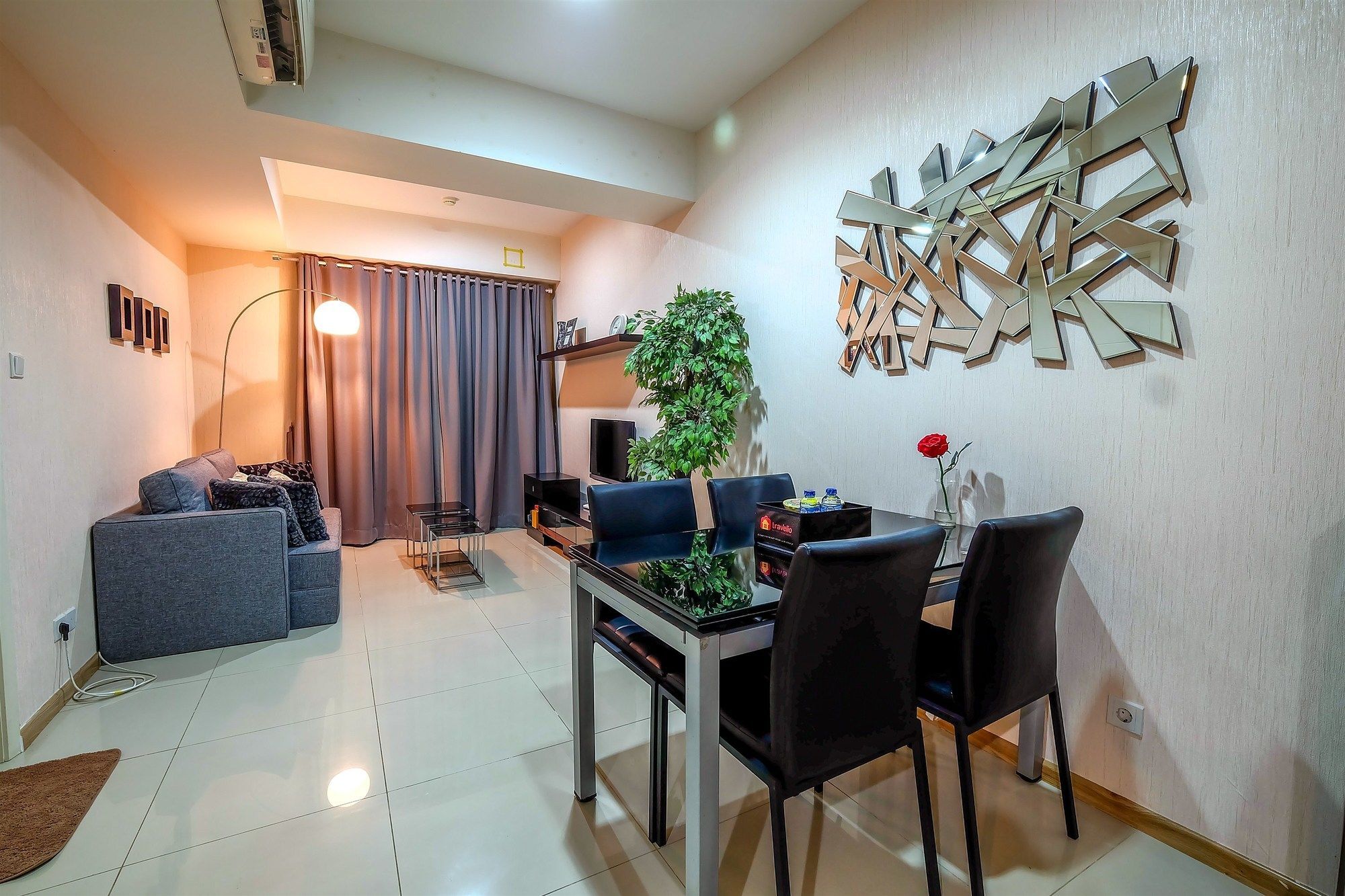 1 Bedroom Apartment Casa Grande Residence By Travelio Jakarta Exterior photo